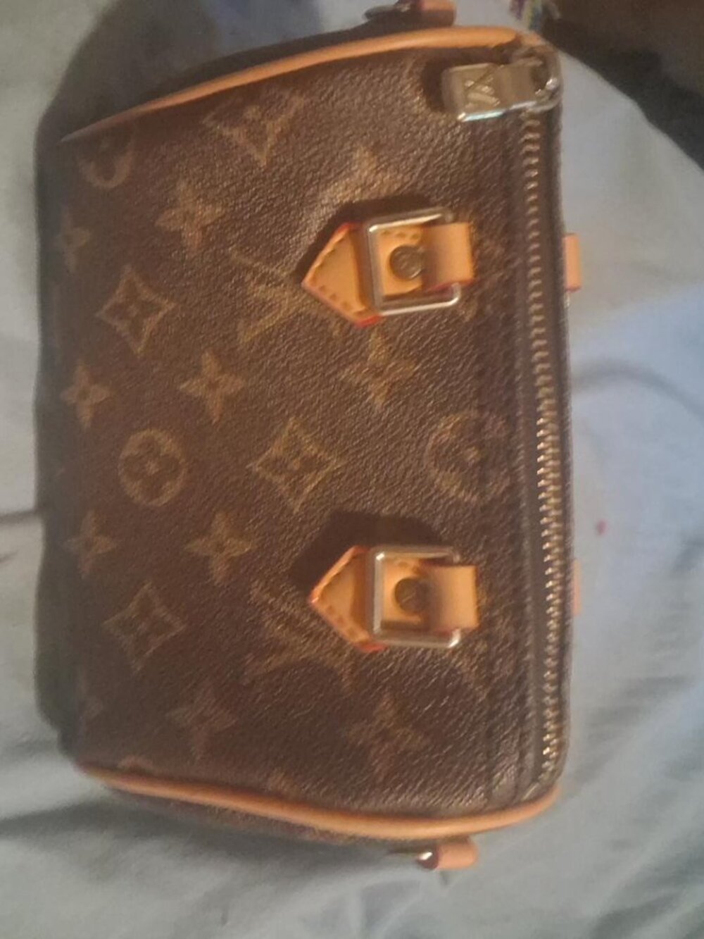 LOUIS VUITTON PARIS made in France